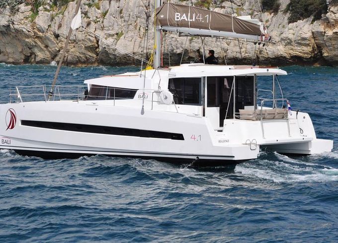 Catamaran Bali 4.1 12m