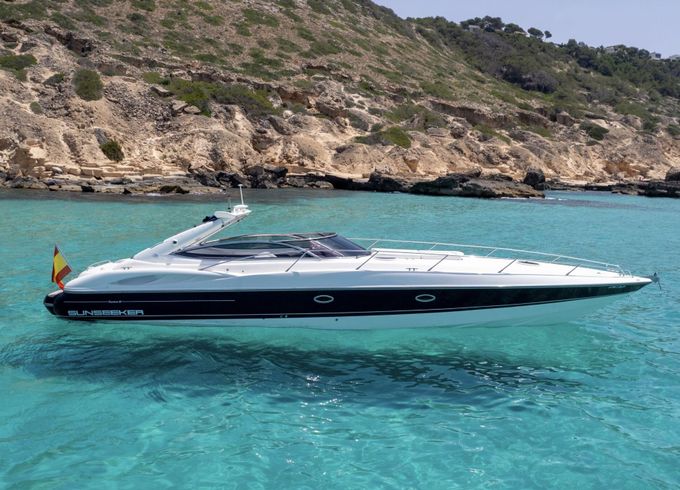 Motorboat Sunseeker Superhawk 48 900hp