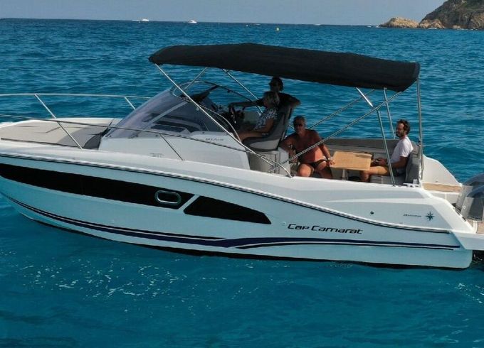 Motorboat JEANNEAU CAP CAMARAT 9.0 225hp