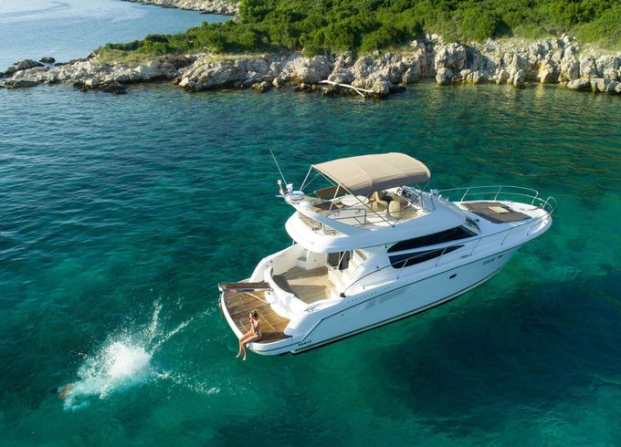 Motorboat Jeanneau Prestige 42 FLY 850hp