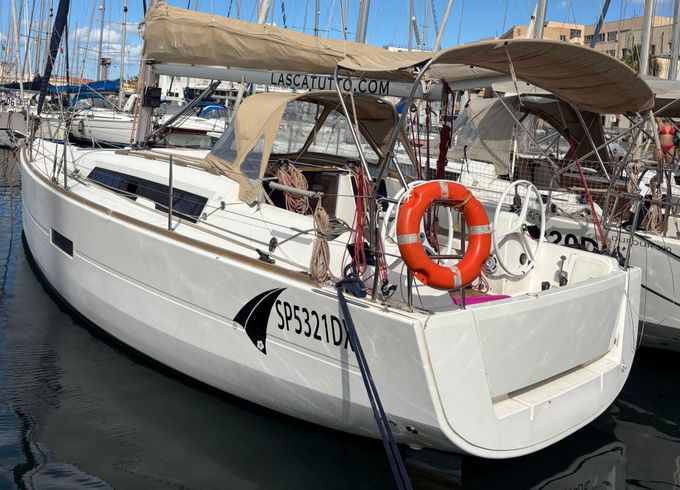 Sailboat Dufour 310 Grand Large 11m