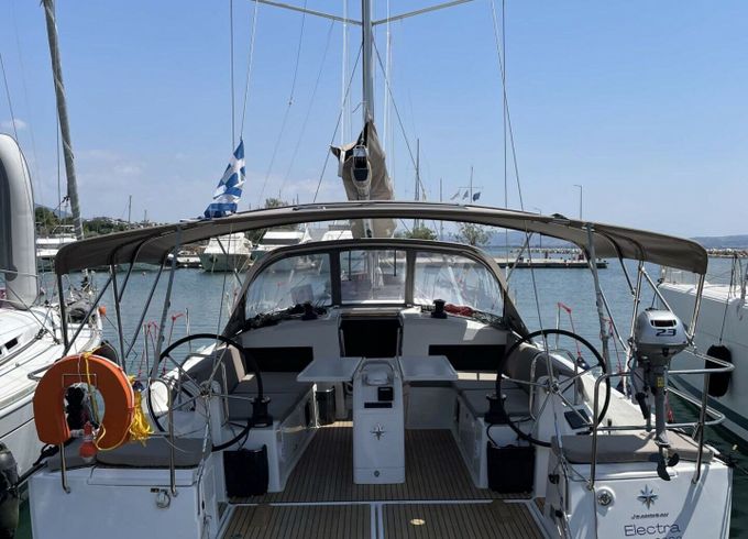 Sailboat Sun Odyssey 490 15m