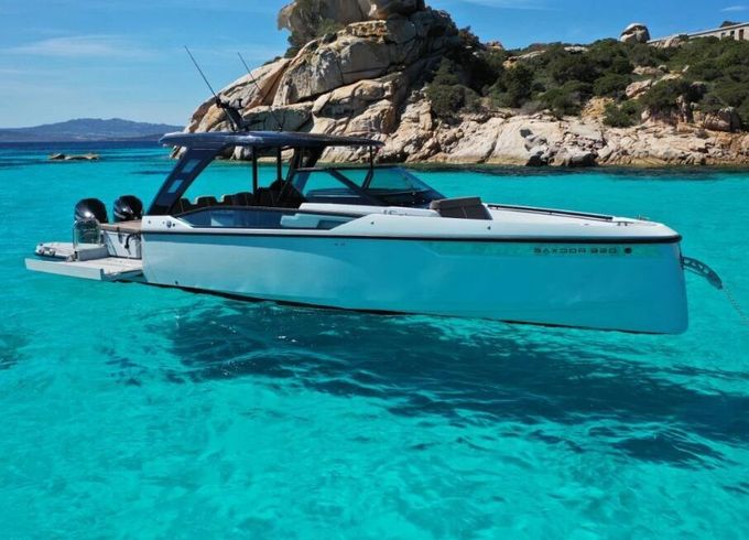 Motor yacht Saxdor 320 GTO 500hp