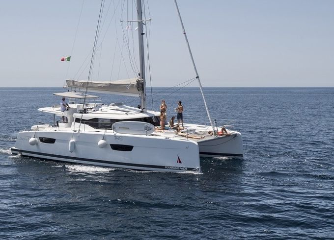 Catamaran Fountaine Pajot Saona 47 13.94m