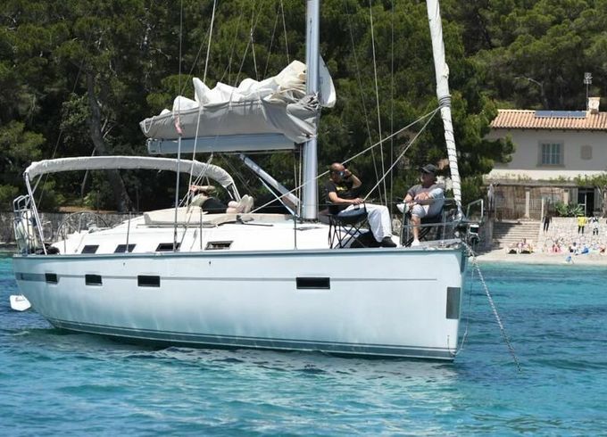 Sailboat Bavaria Cruiser 40 12.3m