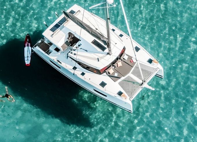 Catamaran Fountaine Pajot Isla 40 11.93m