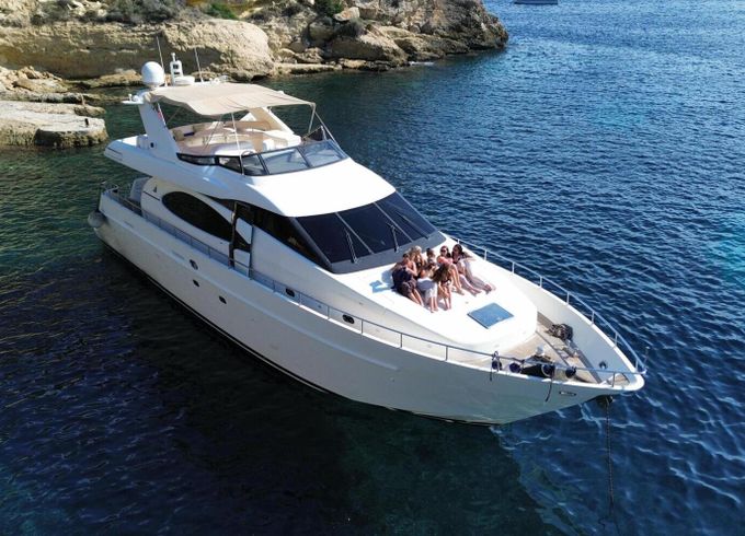 Motor yacht Azimut 70 Sea-Jet 2270hp