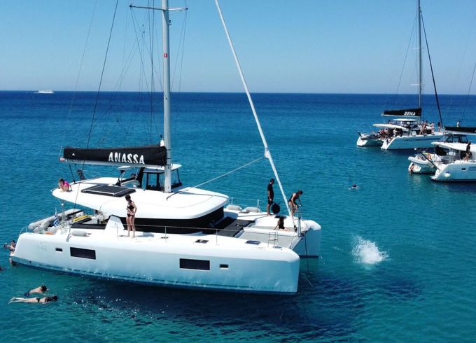 Catamaran Lagoon LAGOON 42 12.8m