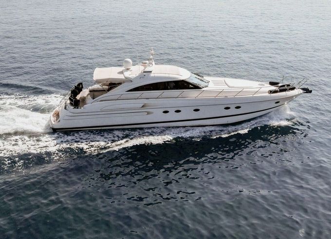 Motor yacht Princess V65 2600hp