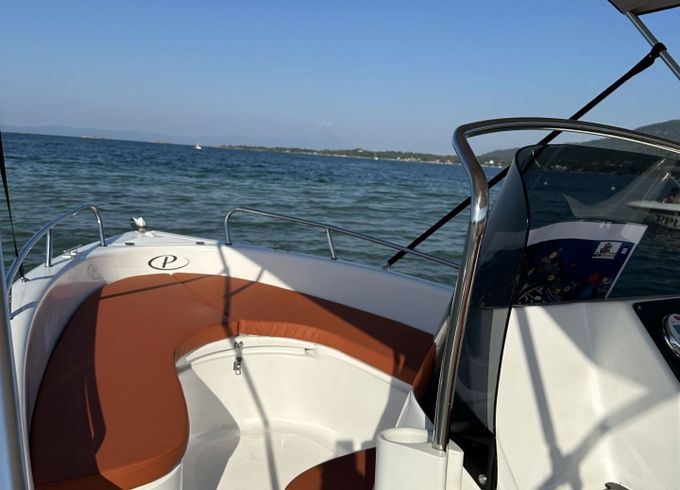 Motorboat Poseidon Blu Water 185 60hp
