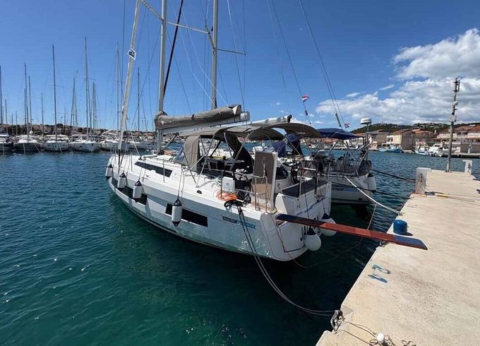 Sailboat Dufour Yachts Dufour 41 12m