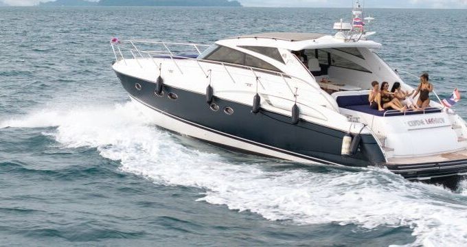 Motor yacht Princess Princess 705hp