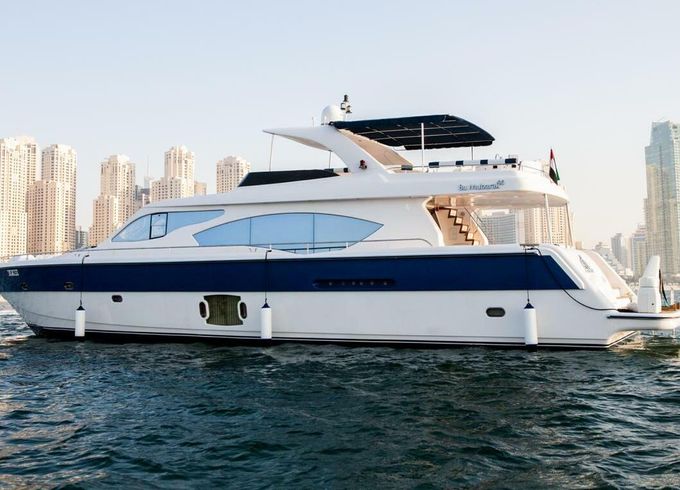 Motor yacht Dubai Marine Boats Manufacturing LLC 85 FLY 1150hp
