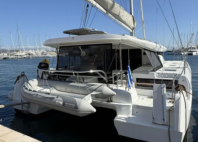 Catamaran Lagoon 43 13m