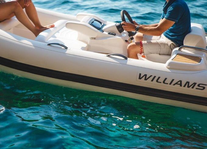 RIB Williams jet tenders WILLIAMS TURBOJET 325 90hp