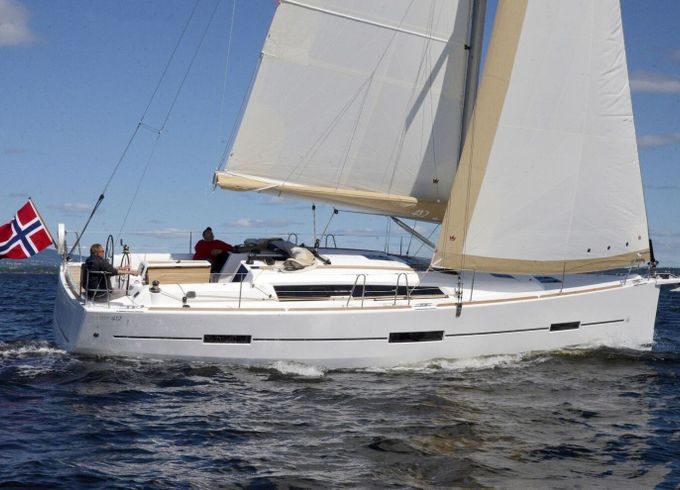 Sailboat Dufour Yachts Dufour 412 GL 12.7m