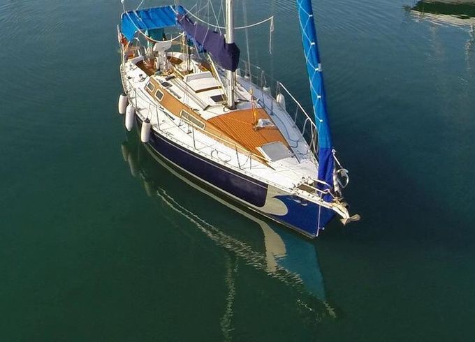 Sailboat Kirie - Feeling 1100 j 12m