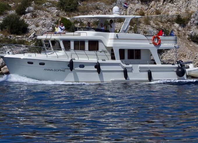 Motorboat Adagio Yachts Europa 51.5 435hp