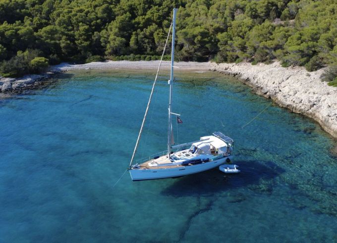 Sailboat Beneteau Oceanis 46 14m