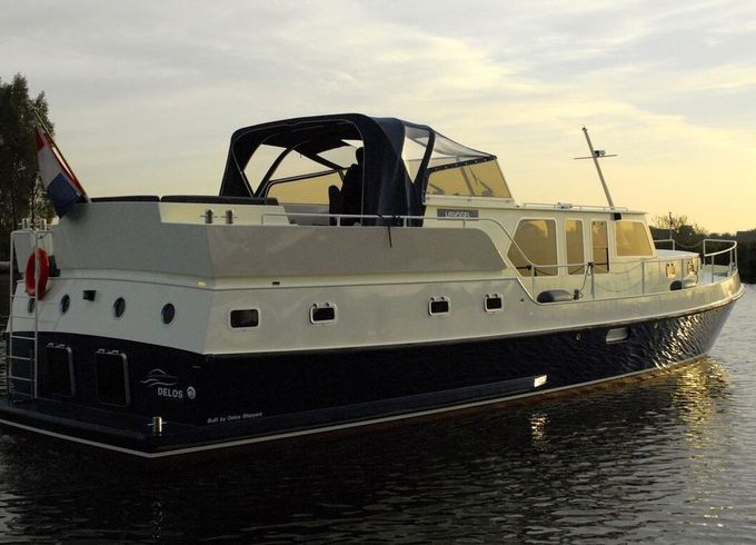 Houseboat Delos 1430 170hp
