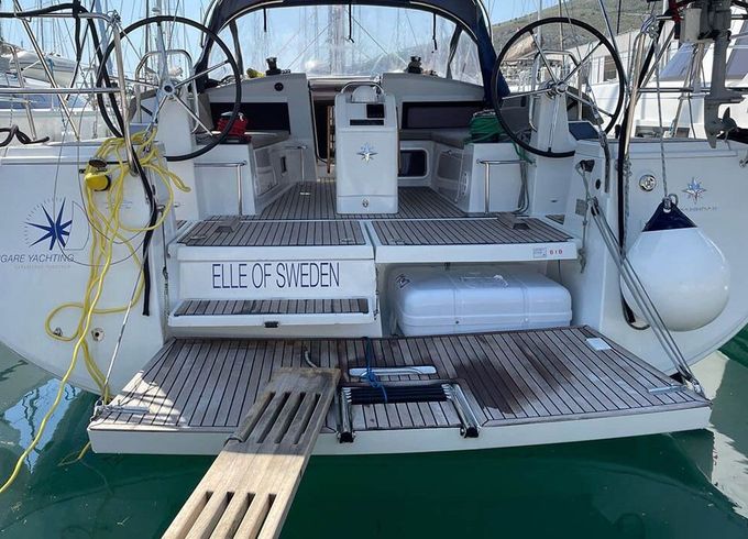 Sailboat Jeanneau Sun Odyssey 440  13m