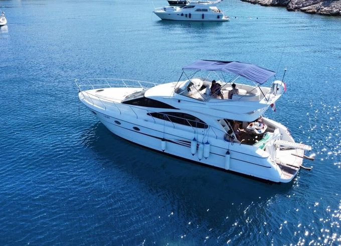 Motorboat Astondoa 46 1000hp
