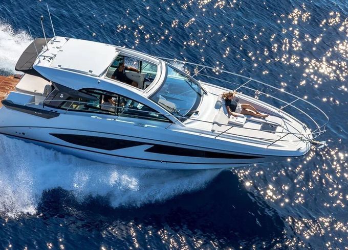 Motorboat BENETEAU GRAN TURISMO 36 350hp