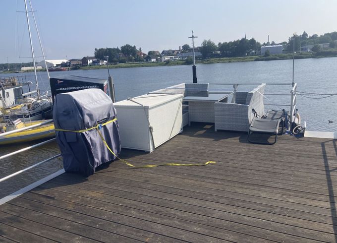 Houseboat Neumann Yachting / DH Marine Trave 880