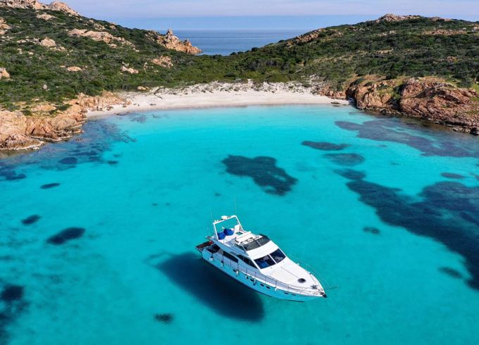 Motorboat RAFFAELLI OURAGAN 52 900hp