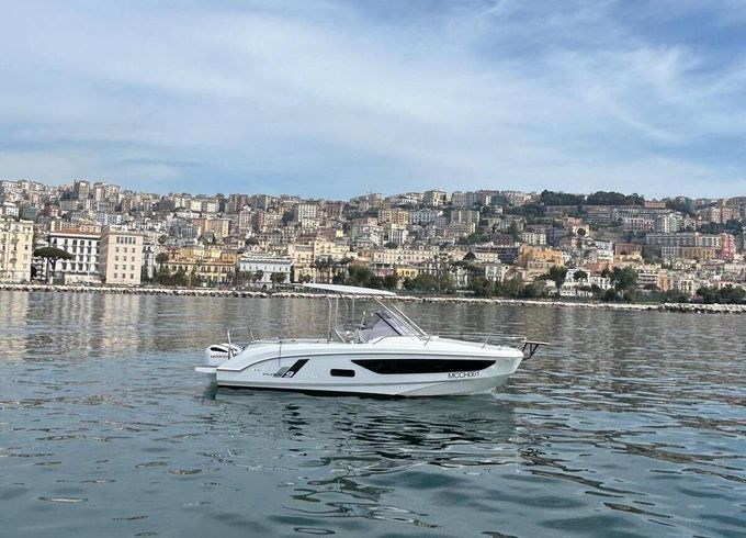Motorboat Beneteau Flyer 9 500hp