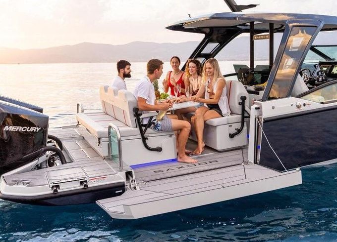 Motorboat Saxdor 320 GTO 450hp
