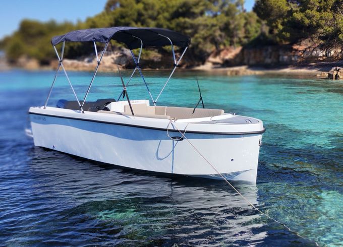 Boat without licence  Valory 525 6hp