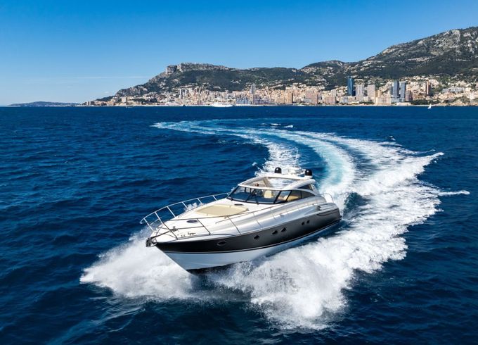 Motor yacht Princess V58 2000hp