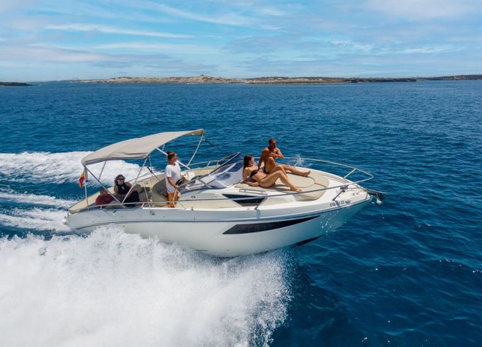 Motorboat Cranchi Endurance 30 350hp