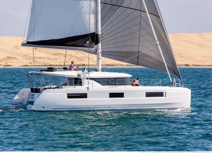 Catamaran Lagoon 46 13m