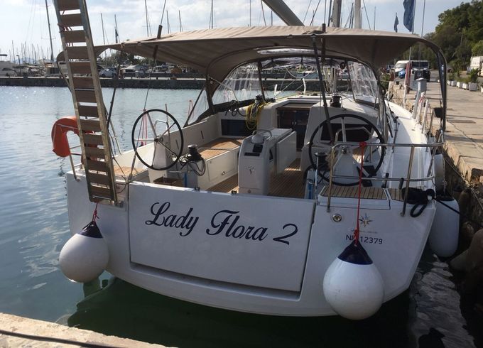 Sailboat Jeanneau Sun Odyssey 490 14.22m