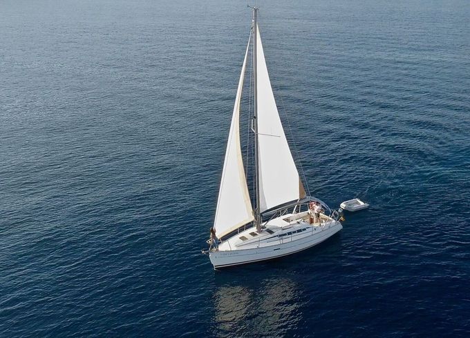 Sailboat Beneteau OCEANIS CLIPPER 323 11m