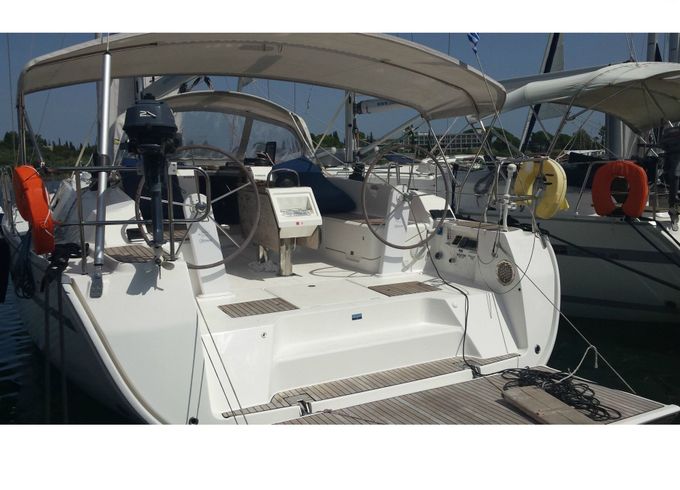 Sailboat Bavaria Cruiser 46 14.27m