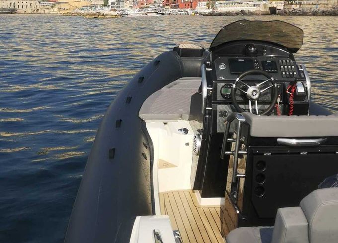 RIB Spx Rib Italia SPX RIB 24 250hp