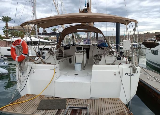 Sailboat JEANNEAU SUN ODYSSEY 449 13.75m