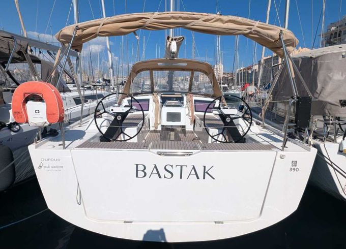 Sailboat Dufour Dufour 390 12m
