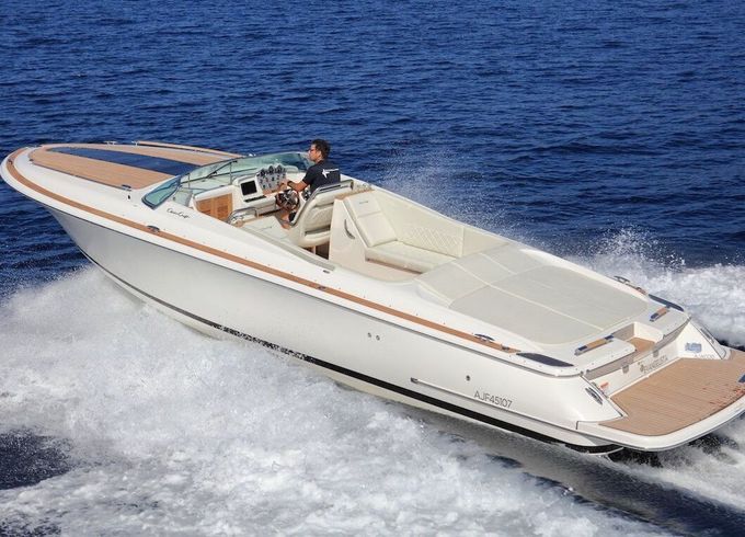 Motorboat Chris Craft Corsair 32 Heritage 640hp