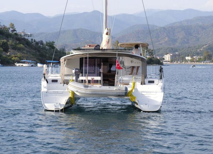 Catamaran Fountaine Pajot Lipari 41 11m