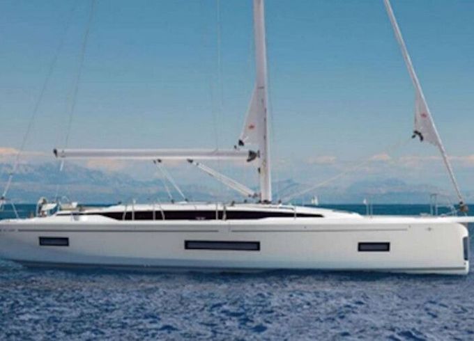 Sailboat Bavaria C46 14m