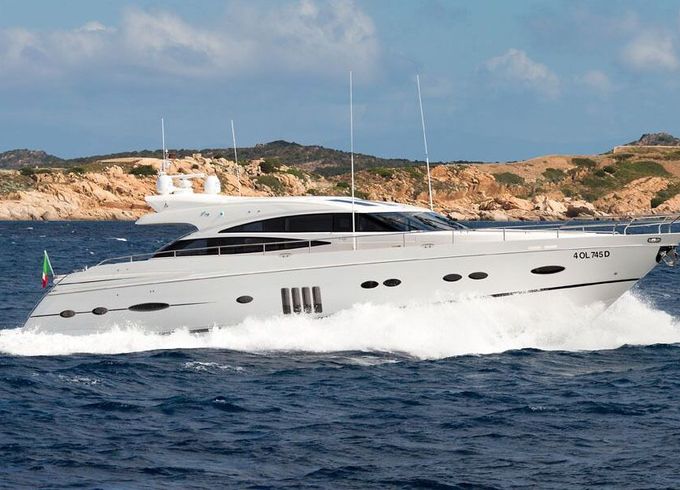 Motorboat Princess Yachts International PLC Princess V 78 3650hp