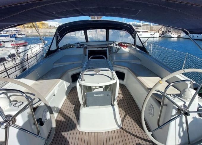 Sailboat Jeanneau Jeanneau 53 - 5 cab. 16.06m