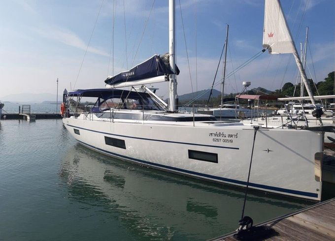 Sailboat Bavaria Bavaria 45 C 13.95m
