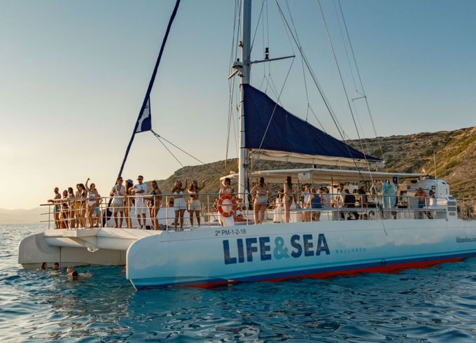 Catamaran Drassanes Dalmau one off a kind 21m
