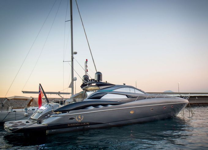 Motor yacht Sunseeker 75 Predator 1912hp
