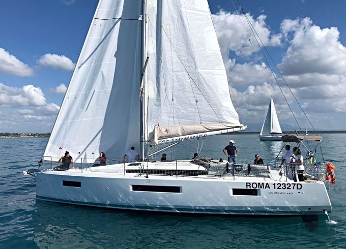Sailboat Jeanneau Sun Odyssey 440 13m